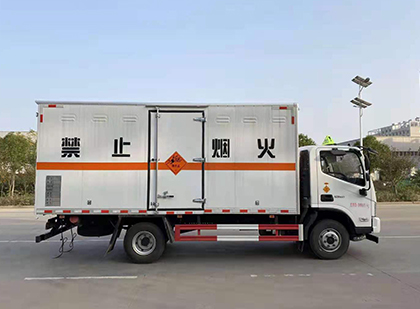 船营爆破器材运输车