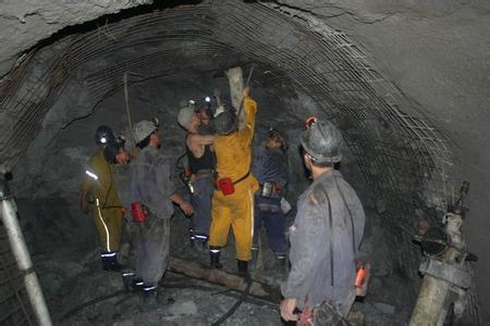 船营工程爆破中的危险因素分析以及应对工程爆破危险的措施